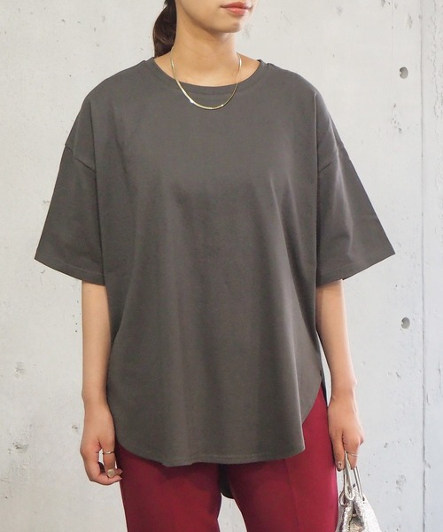 tiptop(ティップトップ)の「ラウンドヘムサイドスリット半袖T(Tシャツ/カットソー・レディース・モカ/ブルー/グリーン/オフホワイト/スミクロ/A・FREE)」の22枚目の写真