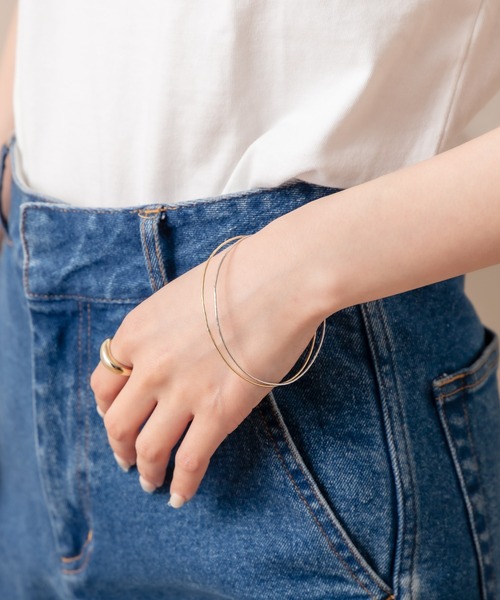 mline（エムライン）の「[mline] WEB限定 シンプルループブレスレット（ブレスレット・レディース・シルバー/ゴールド・FREE）」の10枚目の写真
