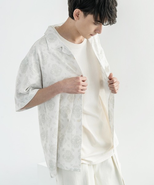 Rocky Monroe（ロッキーモンロー）の「オーバーサイズ グラフィック オープンカラー半袖シャツ（シャツ/ブラウス・メンズ・ホワイト/ライトグレー/ブラウン/オフホワイト/サックスブルー/ピンク/グリーン/ラベンダー・M/L）」の4枚目の写真