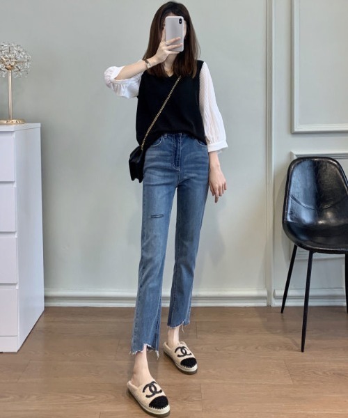 ABITOKYO（アビトーキョー）の「七分袖カットソードッキングVネックブラウス（Tシャツ/カットソー・レディース・ブラック/ネイビー/カーキ・FREE）」の15枚目の写真