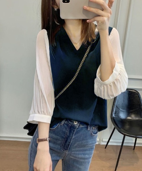 ABITOKYO（アビトーキョー）の「七分袖カットソードッキングVネックブラウス（Tシャツ/カットソー・レディース・ブラック/ネイビー/カーキ・FREE）」の21枚目の写真