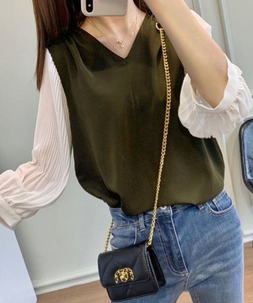 ABITOKYO（アビトーキョー）の「七分袖カットソードッキングVネックブラウス（Tシャツ/カットソー・レディース・ブラック/ネイビー/カーキ・FREE）」の18枚目の写真