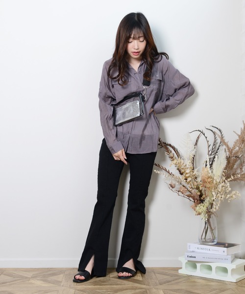 shopnikoniko(ショップニコニコ)の「フレアデニムパンツ スリット ハイウエスト(その他パンツ・レディース・ブラック/ネイビー・S/M)」の21枚目の写真