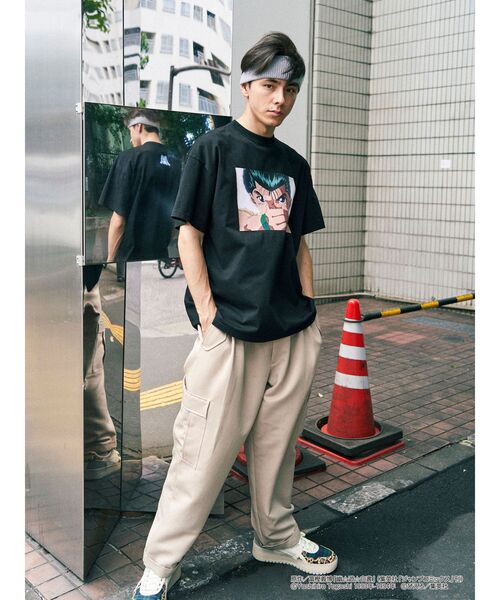 jouetie(ジュエティ)の「『幽☆遊☆白書』浦飯幽助 BIG Tシャツ【ユニセックス】(Tシャツ/カットソー・レディース・オフホワイト/ブラック/グリーン・MEDIUM)」の14枚目の写真