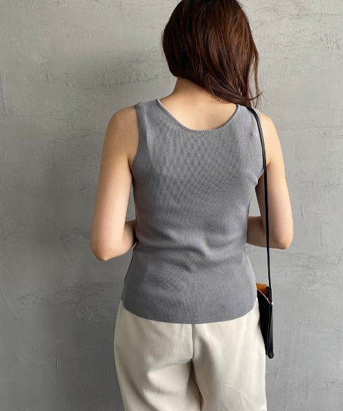 JF Ready Made（ジェイエフレディメイド）の「[Jf Ready Made/ジェイエフレディメイド] スクエアネック ニットタンク（ニット/セーター・レディース・ブラック/ベージュ/グレー/グリーン/ピンク・F）」の16枚目の写真