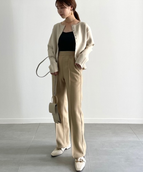 NEUNA（ヌナ）の「スナップボタンカーディガントップス（カーディガン/ボレロ・レディース・ブラック/オレンジ/アイボリー・FREE）」の9枚目の写真