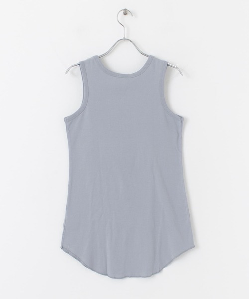 ITEMS URBANRESEARCH(アイテムズ アーバンリサーチ)の「裾ラウンドタンクトップ(タンクトップ・レディース・グレー系その他/オフホワイト/チャコールグレー・FREE)」の16枚目の写真