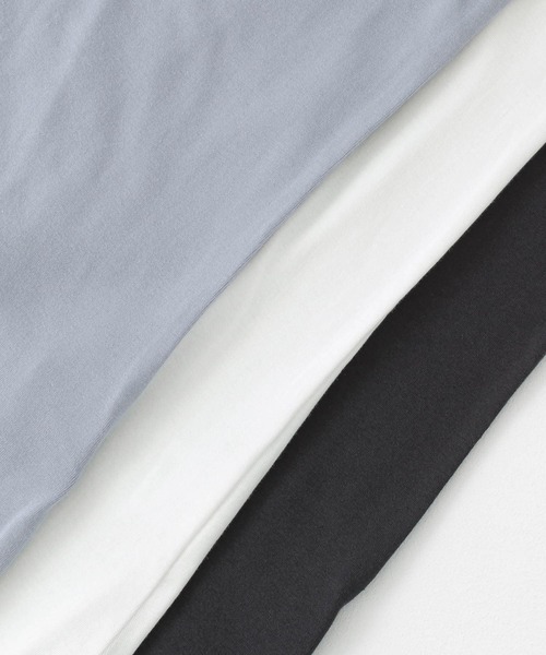 ITEMS URBANRESEARCH(アイテムズ アーバンリサーチ)の「裾ラウンドタンクトップ(タンクトップ・レディース・グレー系その他/オフホワイト/チャコールグレー・FREE)」の18枚目の写真