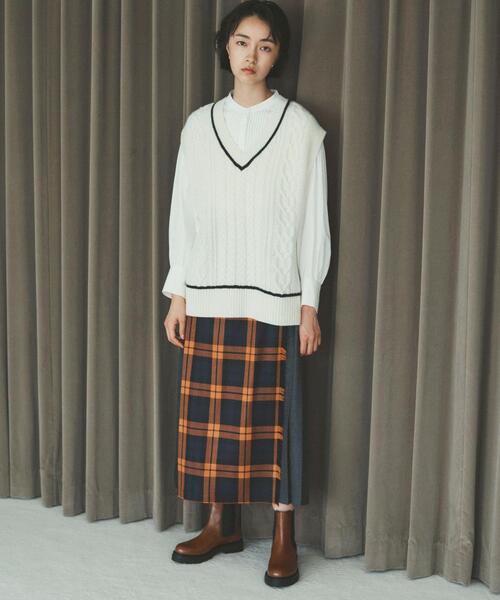 green label relaxing(グリーンレーベルリラクシング)の「HAMILTON ハミルトン アラン Vネック ニット ベスト(ベスト・レディース・ブラック/ベージュ/オフホワイト・FREE)」の18枚目の写真