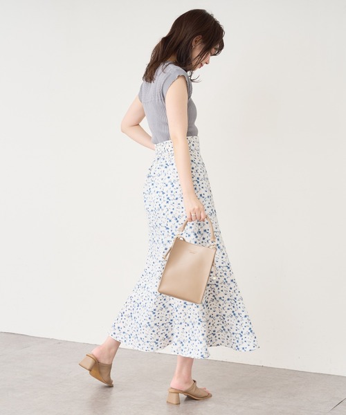 natural couture(ナチュラルクチュール)の「osonoオリジナルフラワースカート(スカート・レディース・アイボリー/ミント・FREE)」の7枚目の写真