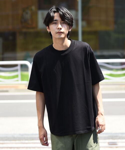 SHIPS（シップス）の「【SHIPS別注】THYARD: ラウンドテール クルーネック プルオーバー Tシャツ（Tシャツ/カットソー・メンズ・ホワイト/ネイビー/ブラック・LARGE/MEDIUM/SMALL/X-LARGE）」の8枚目の写真