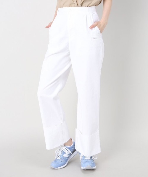 Simplicite（サンプリシテ）の「ワイドロールupチノパンツ（その他パンツ・レディース・ホワイト・MEDIUM）」の9枚目の写真