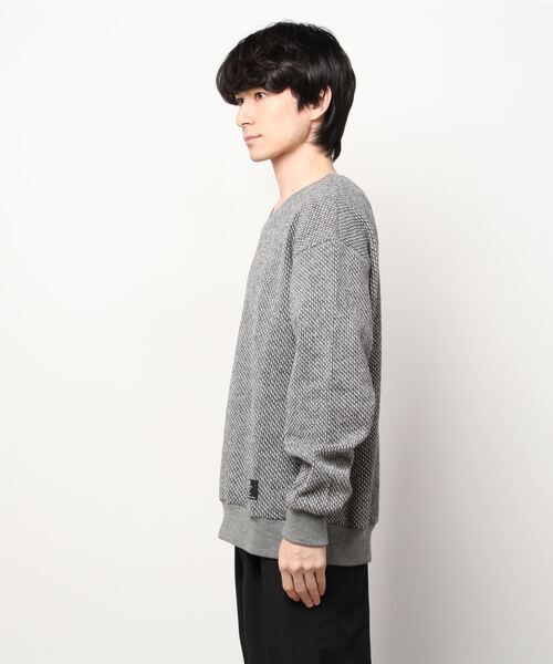 Back Channel（バックチャンネル）の「V NECK WOOL SWEAT（ニット/セーター・メンズ・オリーブドラブ/ミックスグレー/ネイビー・X-LARGE/SMALL/XX-LARGE/LARGE/MEDIUM）」の11枚目の写真