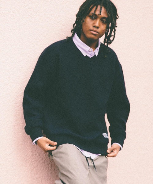 Back Channel（バックチャンネル）の「V NECK WOOL SWEAT（ニット/セーター・メンズ・オリーブドラブ/ミックスグレー/ネイビー・X-LARGE/SMALL/XX-LARGE/LARGE/MEDIUM）」の19枚目の写真