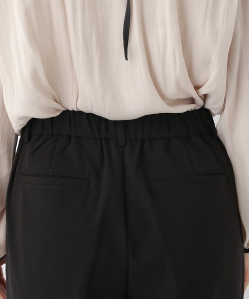 LEPSIM(レプシィム)の「美脚テーパードパンツ 956543(その他パンツ・レディース・ブラック/グレー/モカ/グレイッシュベージュ/ライトブルー・LARGE/XX-SMALL/SMALL/LL/MEDIUM/X-SMALL)」の17枚目の写真