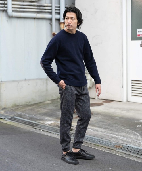 URBAN RESEARCH ROSSO MEN(アーバンリサーチロッソメン)の「ハミルトンラムズウールエルボーパッチニット(ニット/セーター・メンズ・ネイビー/ベージュ系その他/ベージュ/カーキ/ブラック/ブラウン・X-LARGE/MEDIUM/SMALL/LARGE)」の20枚目の写真