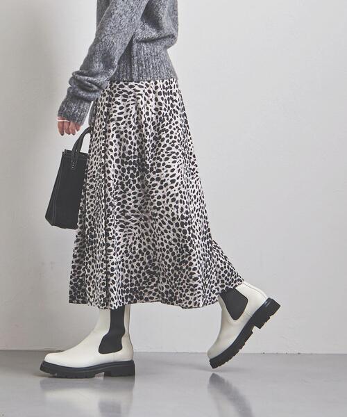 UNITED ARROWS(ユナイテッドアローズ)の「<UNITED ARROWS>レオパードプリント タック スカート W◆(スカート・レディース・ブラウン/グレー・40/36/38)」の4枚目の写真