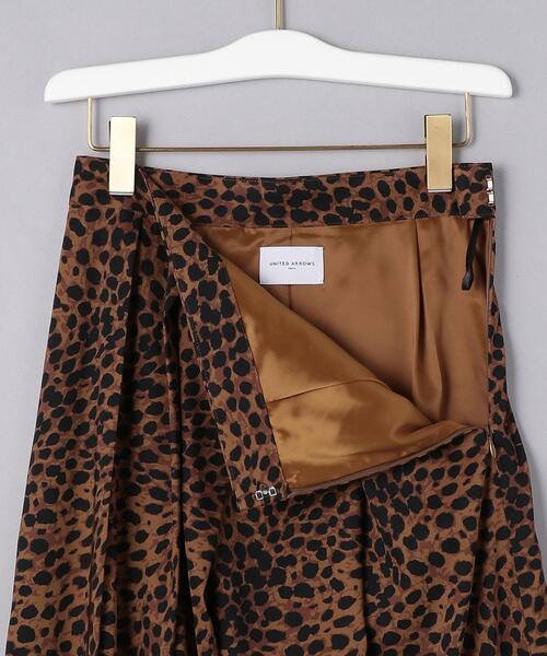 UNITED ARROWS(ユナイテッドアローズ)の「<UNITED ARROWS>レオパードプリント タック スカート W◆(スカート・レディース・ブラウン/グレー・40/36/38)」の12枚目の写真