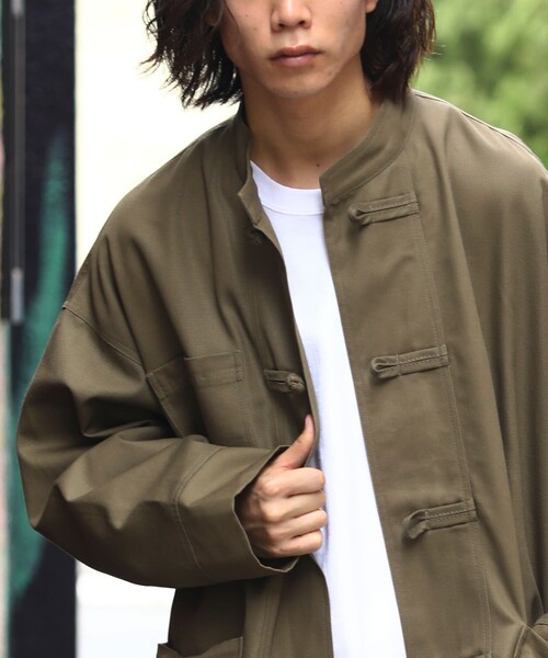 FREAK'S STORE（フリークスストア）の「WEB限定 ビッグシルエット チャイナボタン スタンドカラーカバーオール/ダック/デニム/チャイナデザイン（カバーオール・メンズ・オリーブ/ブラウン/ブラック/インディゴブルー・MEDIUM/LARGE/SMALL）」の8枚目の写真