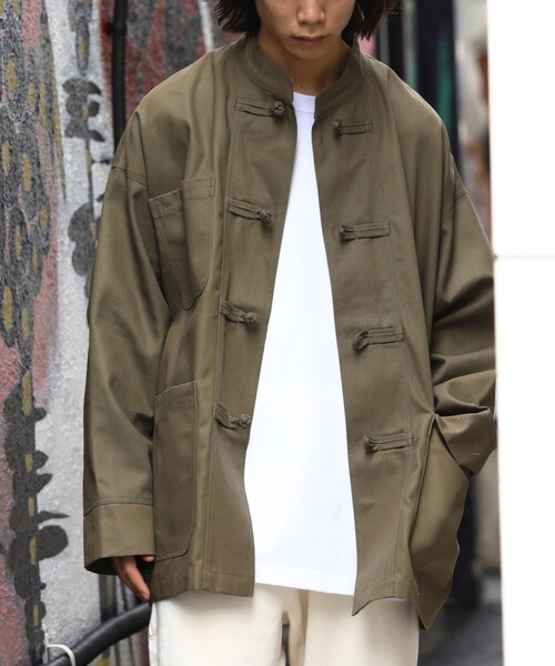 FREAK'S STORE（フリークスストア）の「WEB限定 ビッグシルエット チャイナボタン スタンドカラーカバーオール/ダック/デニム/チャイナデザイン（カバーオール・メンズ・オリーブ/ブラウン/ブラック/インディゴブルー・MEDIUM/LARGE/SMALL）」の4枚目の写真