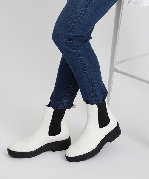 INDIVI（インディヴィ）の「◆サイドゴアブーツ（ブーツ・レディース・ホワイト/ブラック・35/45/25）」の16枚目の写真