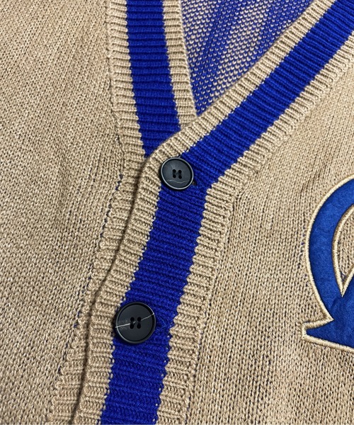 GALLIS ADDICTION（ガリスアディクション）の「GA LOGO KNIT CARDIGAN/ロゴ ニットカーディガン（カーディガン/ボレロ・メンズ・ブラック/グレー/ベージュ・FREE）」の8枚目の写真