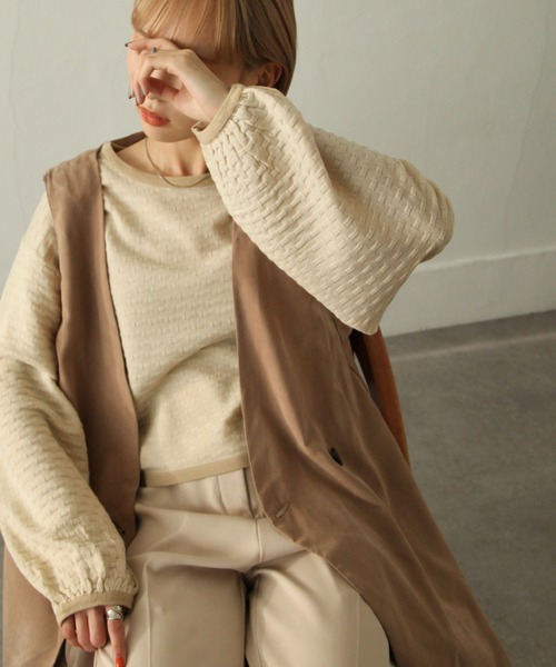 Chillfar（チルファー）の「ジャガード襟配ボリュームスリーブニット（ニット/セーター・レディース・ベージュ/ブラウン/グリーン/アイボリー・FREE）」の2枚目の写真