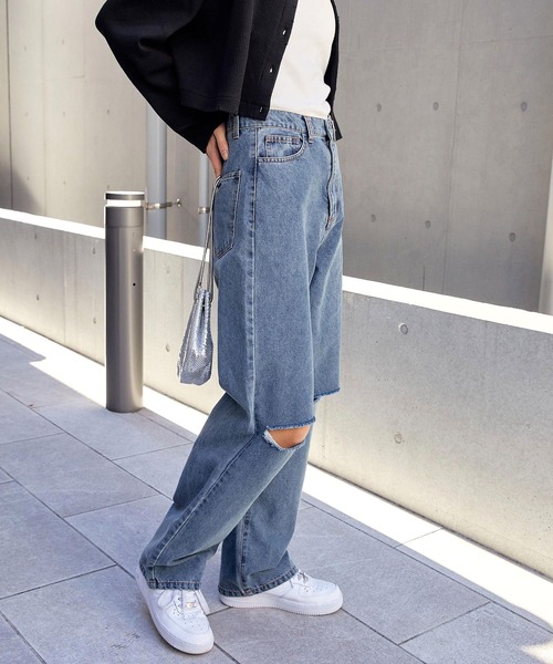 Snap club(スナップクラブ)の「【Snap club】ハイウエストダメージストレートデニムパンツ(デニムパンツ・レディース・ライトインディゴブルー/インディゴブルー/サックスブルー/グレー/ブラック/サックスブルー系・L/M)」の21枚目の写真