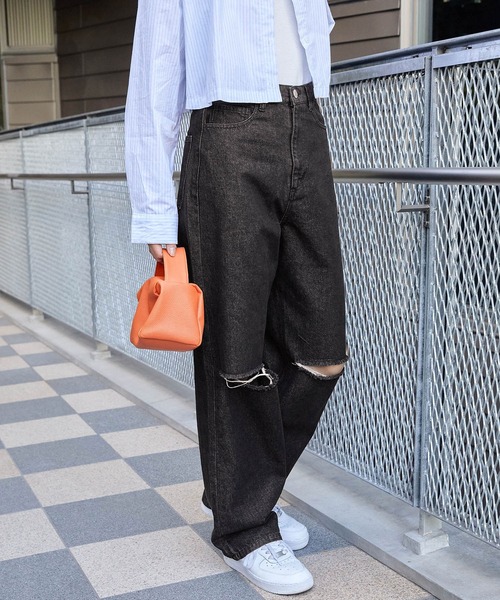 Snap club(スナップクラブ)の「【Snap club】ハイウエストダメージストレートデニムパンツ(デニムパンツ・レディース・ライトインディゴブルー/インディゴブルー/サックスブルー/グレー/ブラック/サックスブルー系・L/M)」の8枚目の写真
