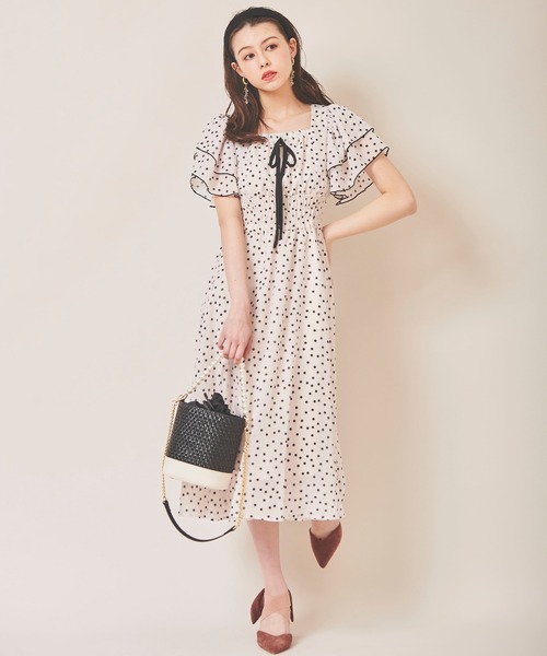 31 Sons de mode（トランテアン　ソン　ドゥ　モード）の「パールハンドルバケツバッグ（かごバッグ・レディース・ブラック/ベージュ・FREE）」の6枚目の写真