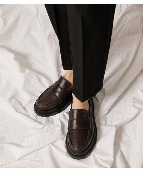 crie conforto（クリーコンフォルト）の「チャンキーソールローファー（ローファー・レディース・ブラック/ブラウン・SMALL/MEDIUM/LARGE）」の20枚目の写真