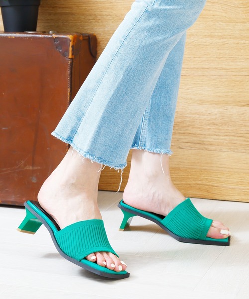 attagirl（アタガール）の「変形ヒールリブニットミュールサンダル（サンダル・レディース・ブラック/オレンジ/アイボリー/イエロー/グリーン・LL/S/M/L）」の4枚目の写真