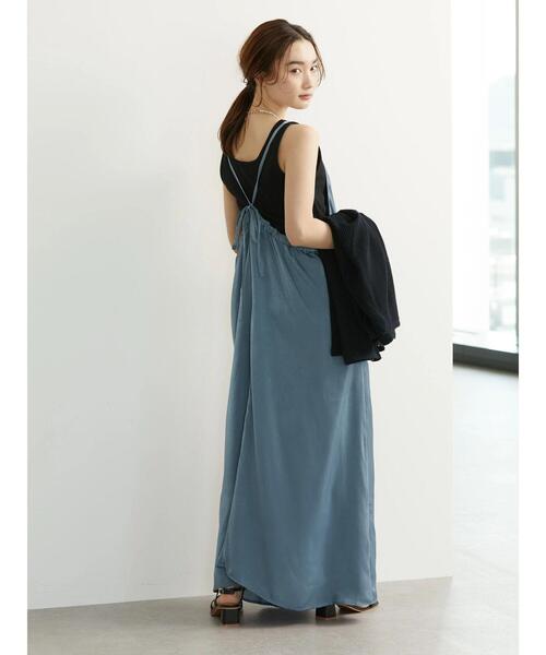 AMERICAN HOLIC（アメリカンホリック）の「Vネックサテンキャミワンピース（ワンピース・レディース・モカ/ブルー・M/L）」の18枚目の写真
