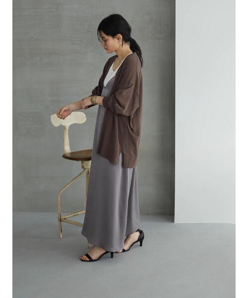 AMERICAN HOLIC（アメリカンホリック）の「Vネックサテンキャミワンピース（ワンピース・レディース・モカ/ブルー・M/L）」の15枚目の写真