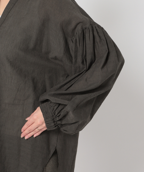 Simplicite（サンプリシテ）の「フロントボタンシャンブレーブラウス（シャツ/ブラウス・レディース・ホワイト/ブラック/ピンク/グリーン・FREE）」の15枚目の写真