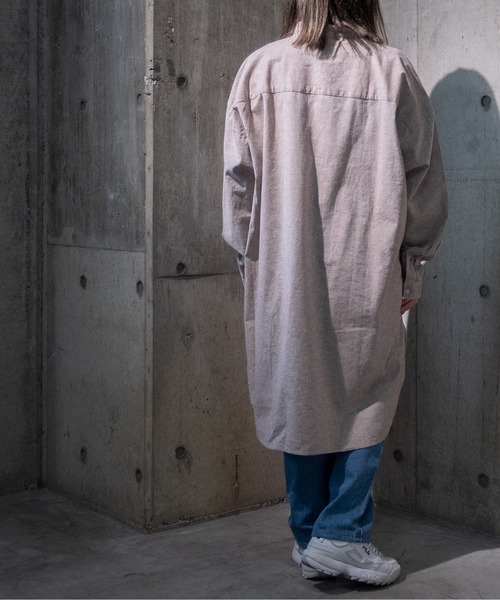 JOHN'S CLOSET（ジョンズクローゼット）の「【i】綿麻ストレッチバンドカラーロングシャツ（シャツ/ブラウス・メンズ・ブラック/カーキ/ネイビー/モカ/ホワイト・LARGE/MEDIUM）」の15枚目の写真