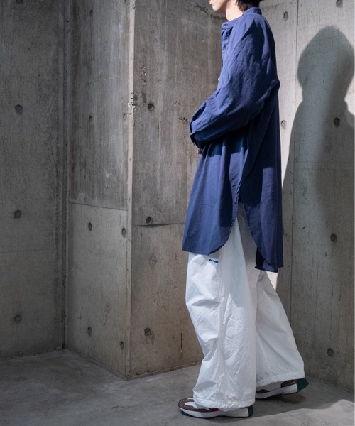 JOHN'S CLOSET（ジョンズクローゼット）の「【i】綿麻ストレッチバンドカラーロングシャツ（シャツ/ブラウス・メンズ・ブラック/カーキ/ネイビー/モカ/ホワイト・LARGE/MEDIUM）」の13枚目の写真