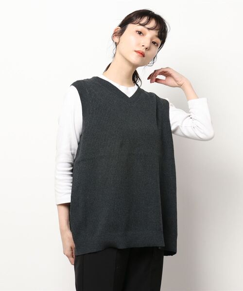 ラベンダー★新品★ｓｍ２★前後着＊人気定番ケーブル編みニットベスト Samansa Mos2（サマンサ モスモス）の「透かしケーブル編み前後2WAY