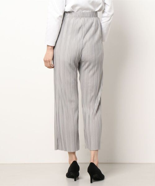 Lugnoncure（ルノンキュール）の「プリーツパンツ（その他パンツ・レディース・グレー/チャコール/ブルー・ﾌﾘ-）」の5枚目の写真