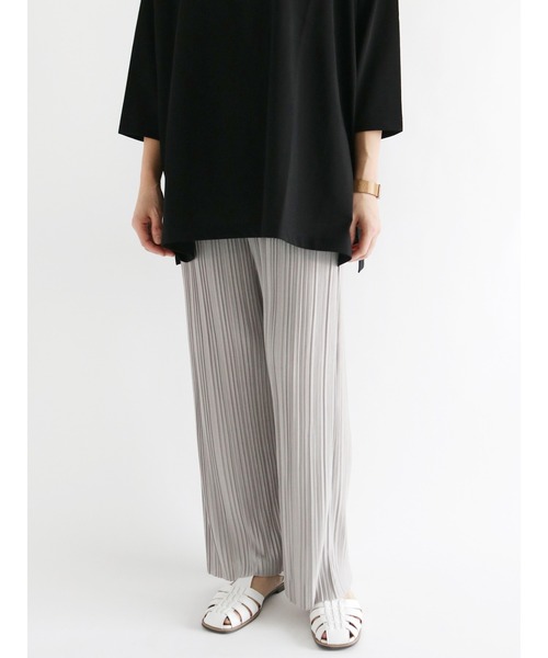 Lugnoncure（ルノンキュール）の「プリーツパンツ（その他パンツ・レディース・グレー/チャコール/ブルー・ﾌﾘ-）」の2枚目の写真