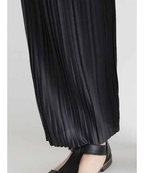 Lugnoncure（ルノンキュール）の「プリーツパンツ（その他パンツ・レディース・グレー/チャコール/ブルー・ﾌﾘ-）」の12枚目の写真