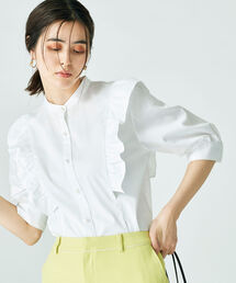 パール釦フリルブラウス