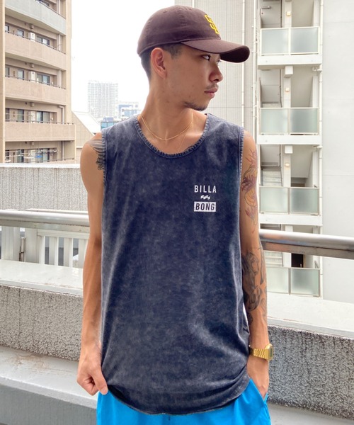 BILLABONG(ビラボン)の「BILLABONG/ビラボン ブランドロゴ レギュラーフィット バックプリントタンクトップ BC011-353(タンクトップ・メンズ・ホワイト/パープル/ブラック・M/L/XL)」の21枚目の写真