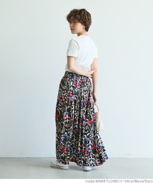 coca（coca）（コカ）の「ギャザー花柄スカート（スカート・レディース・ブラック・SHORT/LONG）」の4枚目の写真