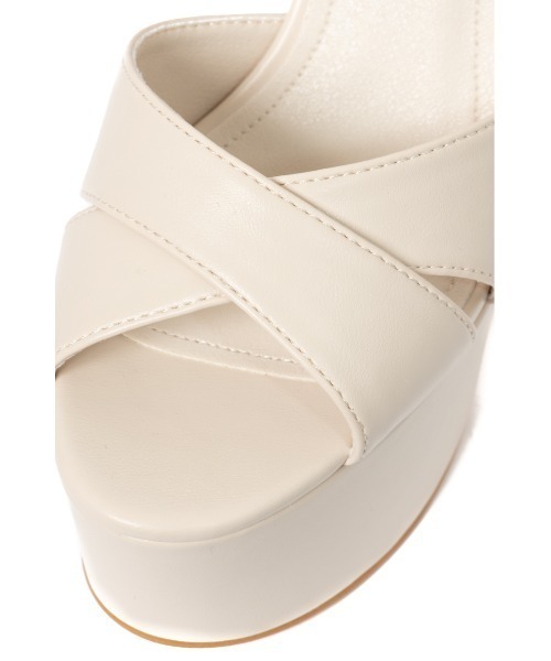 R&E（アールアンドイー）の「【R&E】太ヒールクロスストラップハイヒールサンダル（サンダル・レディース・ブラック/アイボリー/ゴールド系その他・LL/S/M/L）」の13枚目の写真