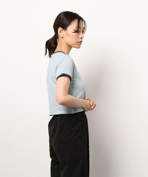 ANDGEEBEE(アンジービー)の「パイピングミニT(Tシャツ/カットソー・レディース・ホワイト/ブルー・MEDIUM)」の19枚目の写真