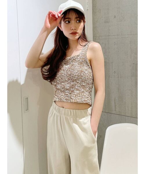 GYDA(ジェイダ)の「GG PATTERNエンボスキャップ(キャップ・レディース・オフホワイト/ブラック・FREE)」の9枚目の写真