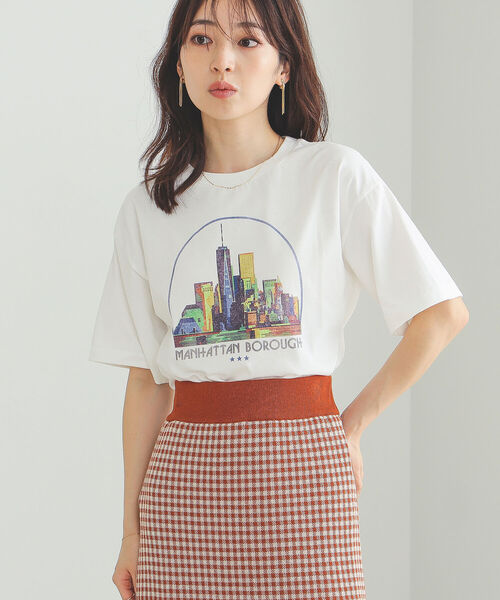 BEAMS HEART（ビームスハート）の「BEAMS HEART / カラフル プリント Tシャツ（Tシャツ/カットソー・レディース・オフホワイト/ブラック系その他4/ブルー・FREE）」の4枚目の写真