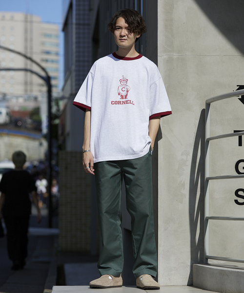 JOURNAL STANDARD relume(ジャーナルスタンダード レリューム)の「【CORNELL / コーネル】別注 カレッジプリントTシャツ 2(Tシャツ/カットソー・メンズ・ホワイト/ライトグレー/ネイビー/キャメル/バーガンディー・MEDIUM/LARGE)」の6枚目の写真