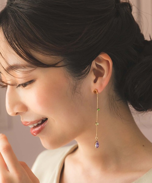 Edit Sheen(エディットシーン)の「カラフル4連ビジューピアス(ピアス(両耳用)・レディース・ピンク/オレンジ/ブルー・FREE)」の1枚目の写真